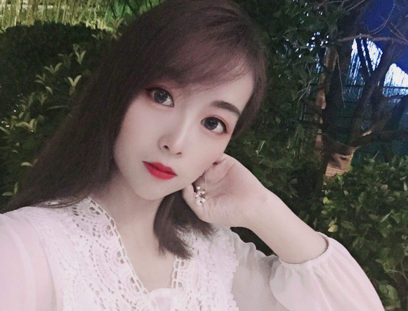 美女主播视频直播聊——卡布奇诺