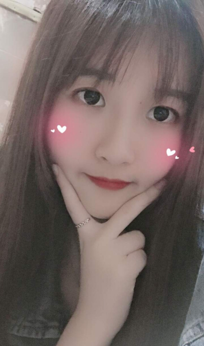 美女主播视频直播聊——鱼圆