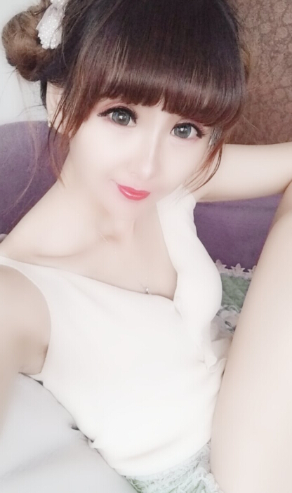 美女主播新人直播——点点