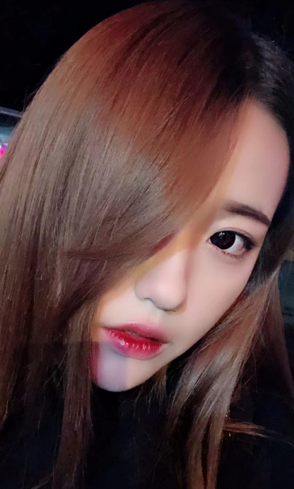 美女主播间新主播——韩汐