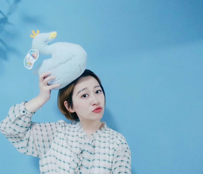 美女主播
