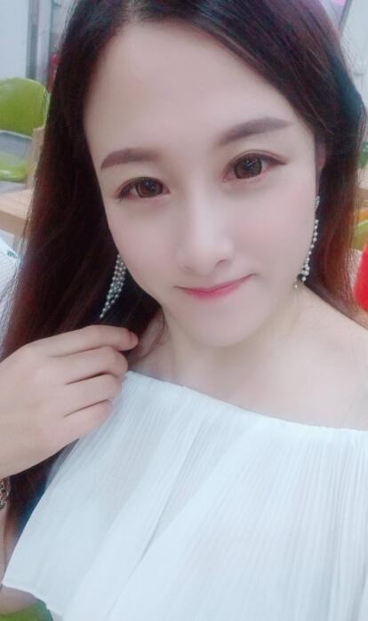 美女主播想做你的公主——蝶恋