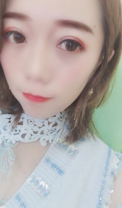 美女主播