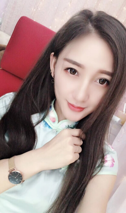 美女主播