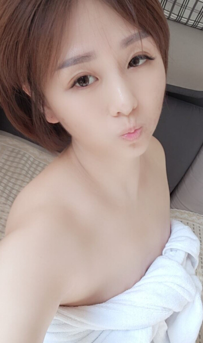 美女主播
