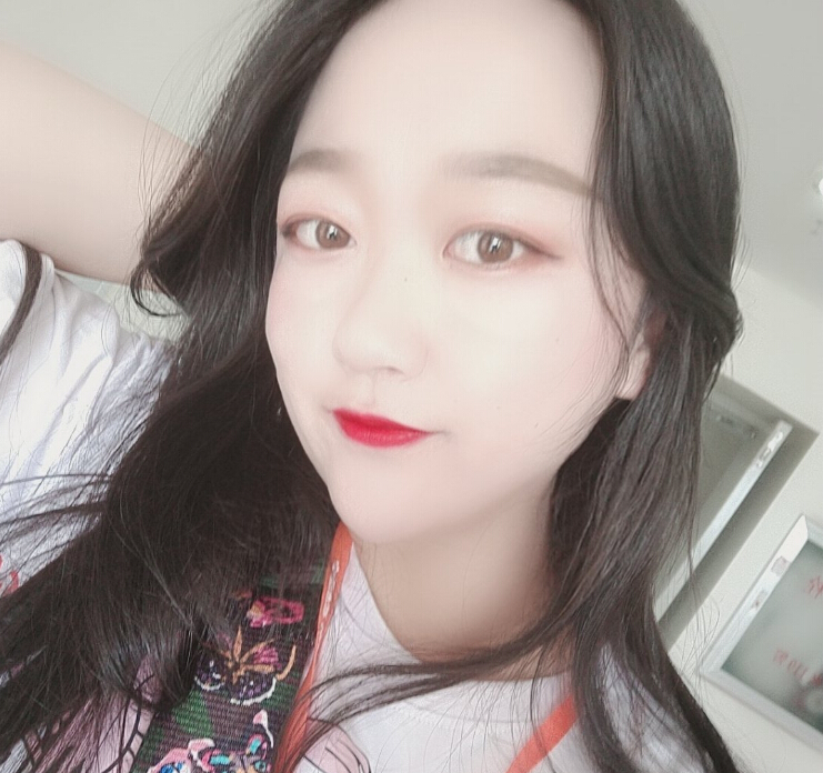 美女直播间
