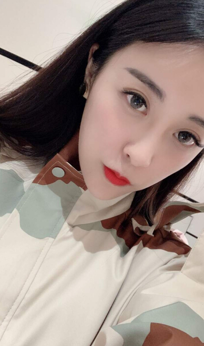 美女直播间免费聊