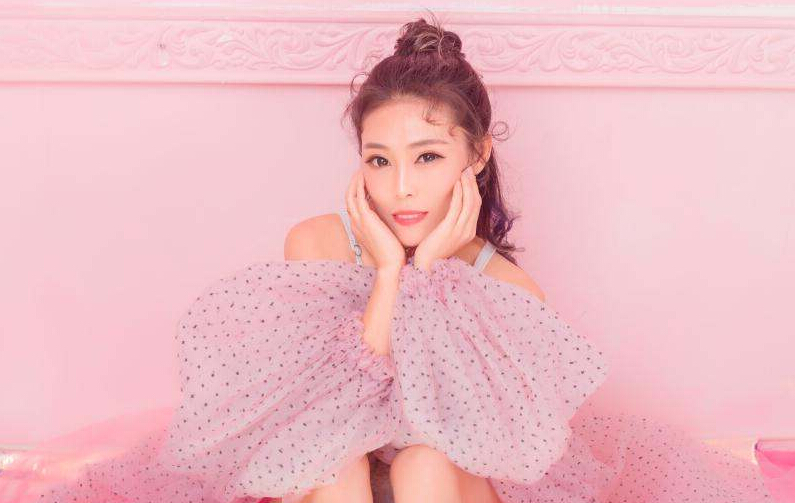 美女直播间