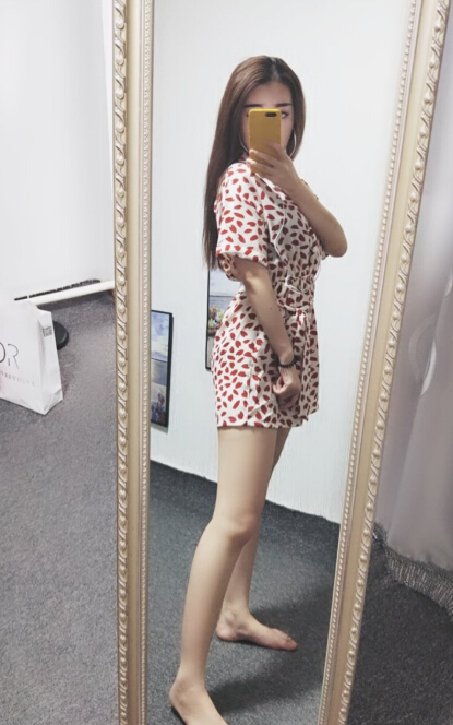 美女直播间