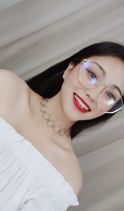 美女直播间