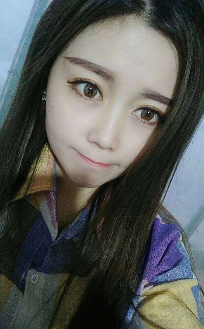 美女主播把你放心里