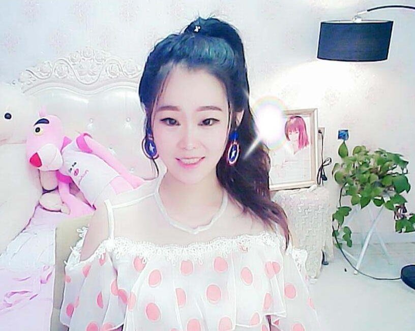 甜美女主播想当你小乖乖