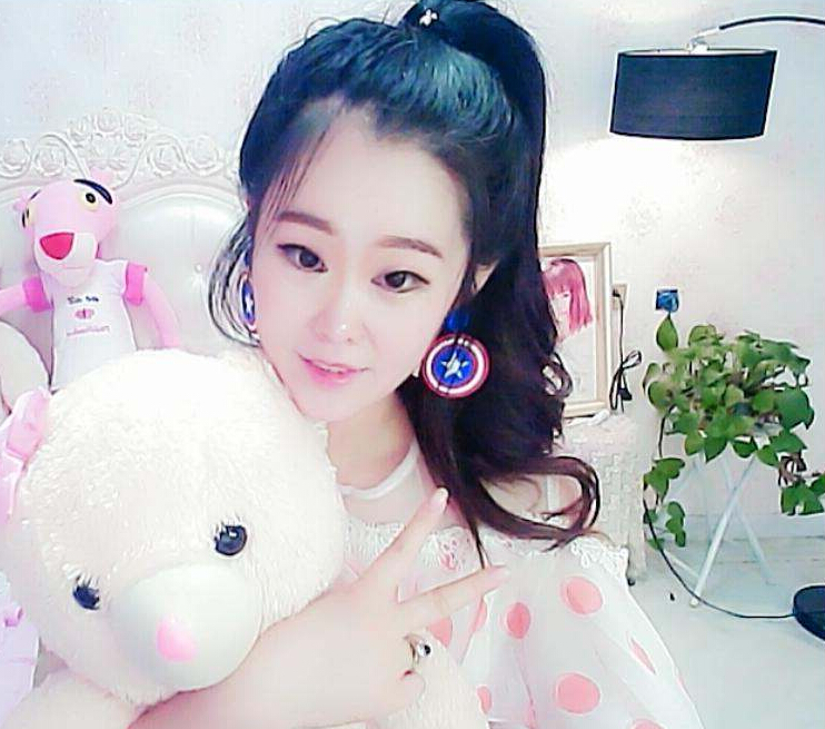 美女直播间