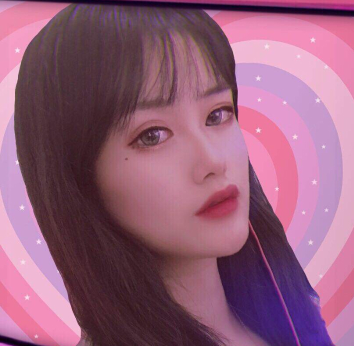 美女主播有明星脸 古力娜扎是亲戚
