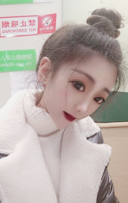 美女直播间