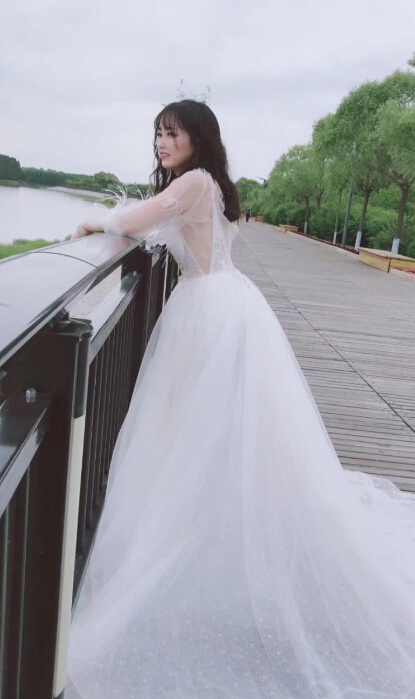 美女直播间