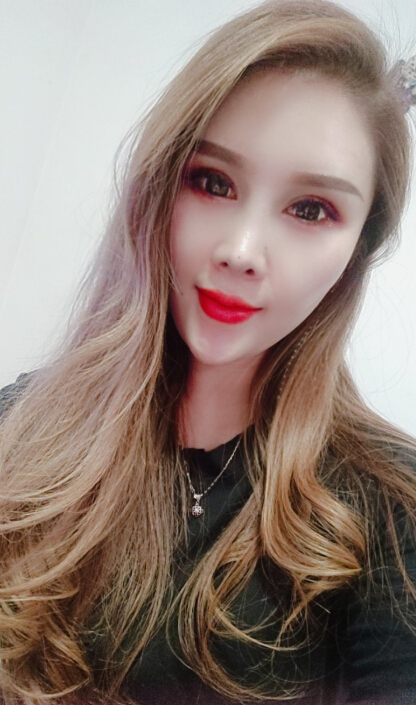 美女主播想要寻找挚爱