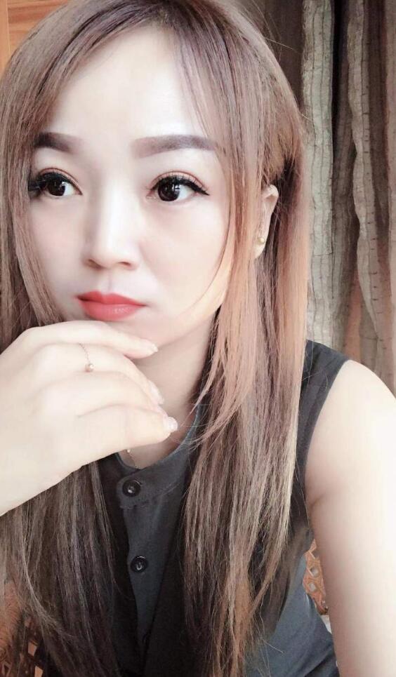 不收费同城聊天室 美女主播要坐床