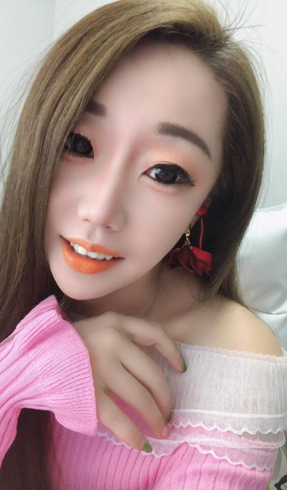 在线美女视频 美女主播遇真爱