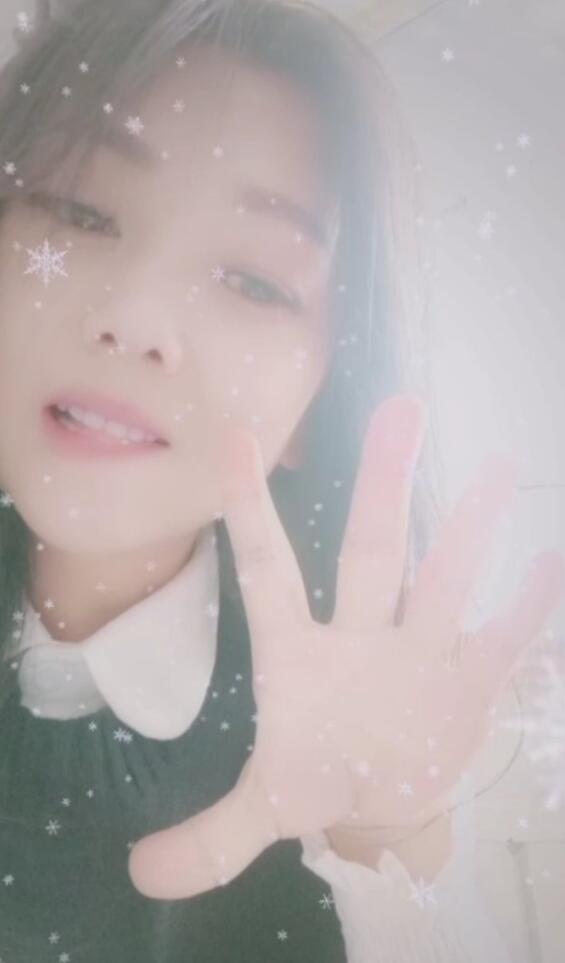寂寞同城交友 美女主播心态好