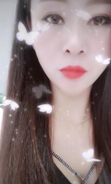 娇俏美女交友视频直播1