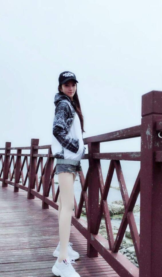美女主播