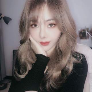 视频直播脱口秀美女情感解答1