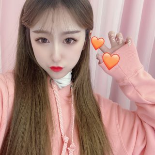 清澈嗓音人气美女主播—纠纠1