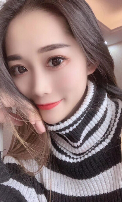 美女主播跳舞区