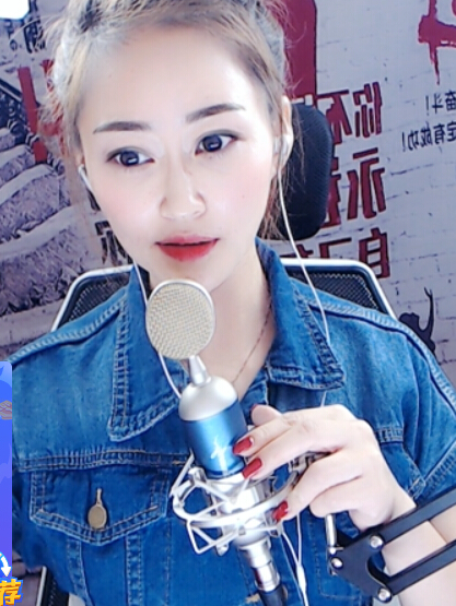 美女在线视频聊天室