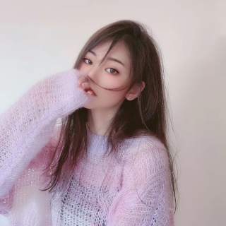 美女直播跳舞 主播挑战摸头杀1