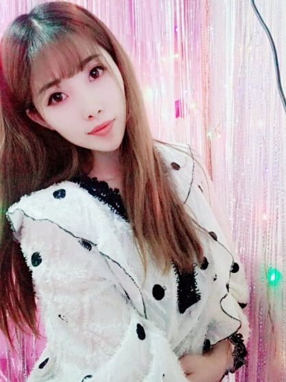 美女视频互动社区 妹妹等哥哥宠爱