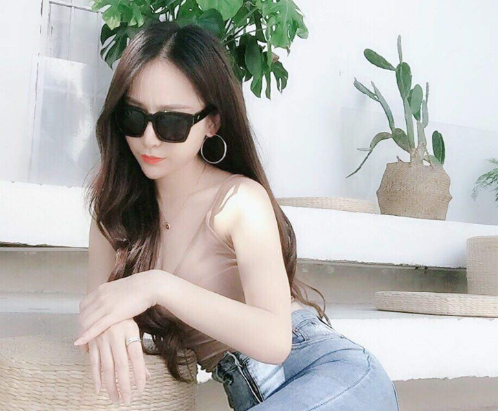 热辣直播间