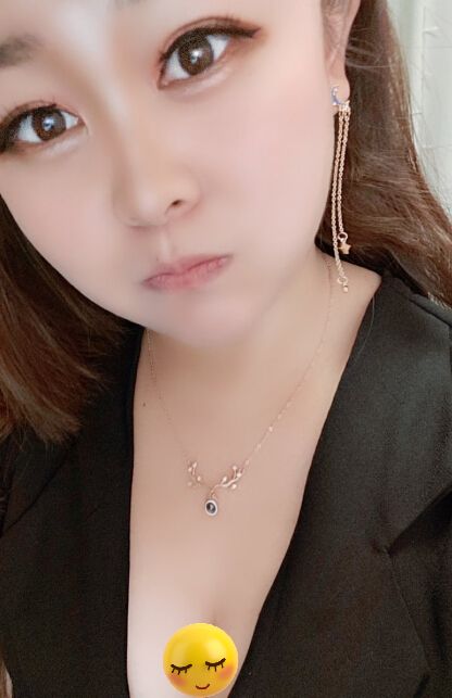 美女主播