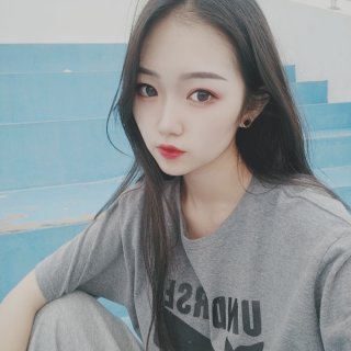 美女主播美照1