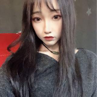 二胡女主播跨界演奏 直播间连麦京剧唱腔3