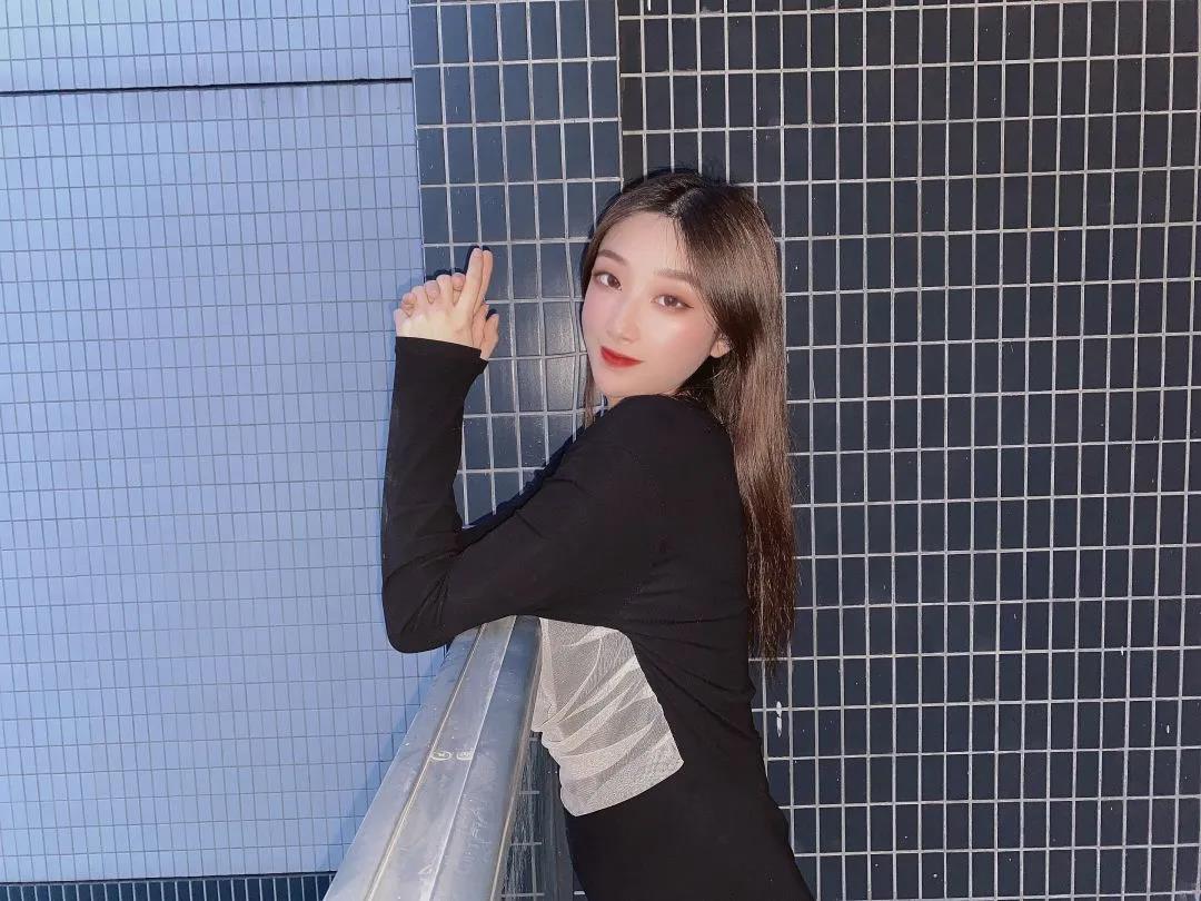 秀色才艺秀主播朵朵