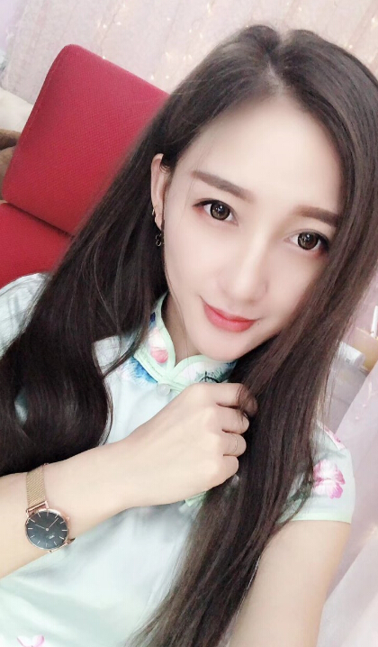 美女主播