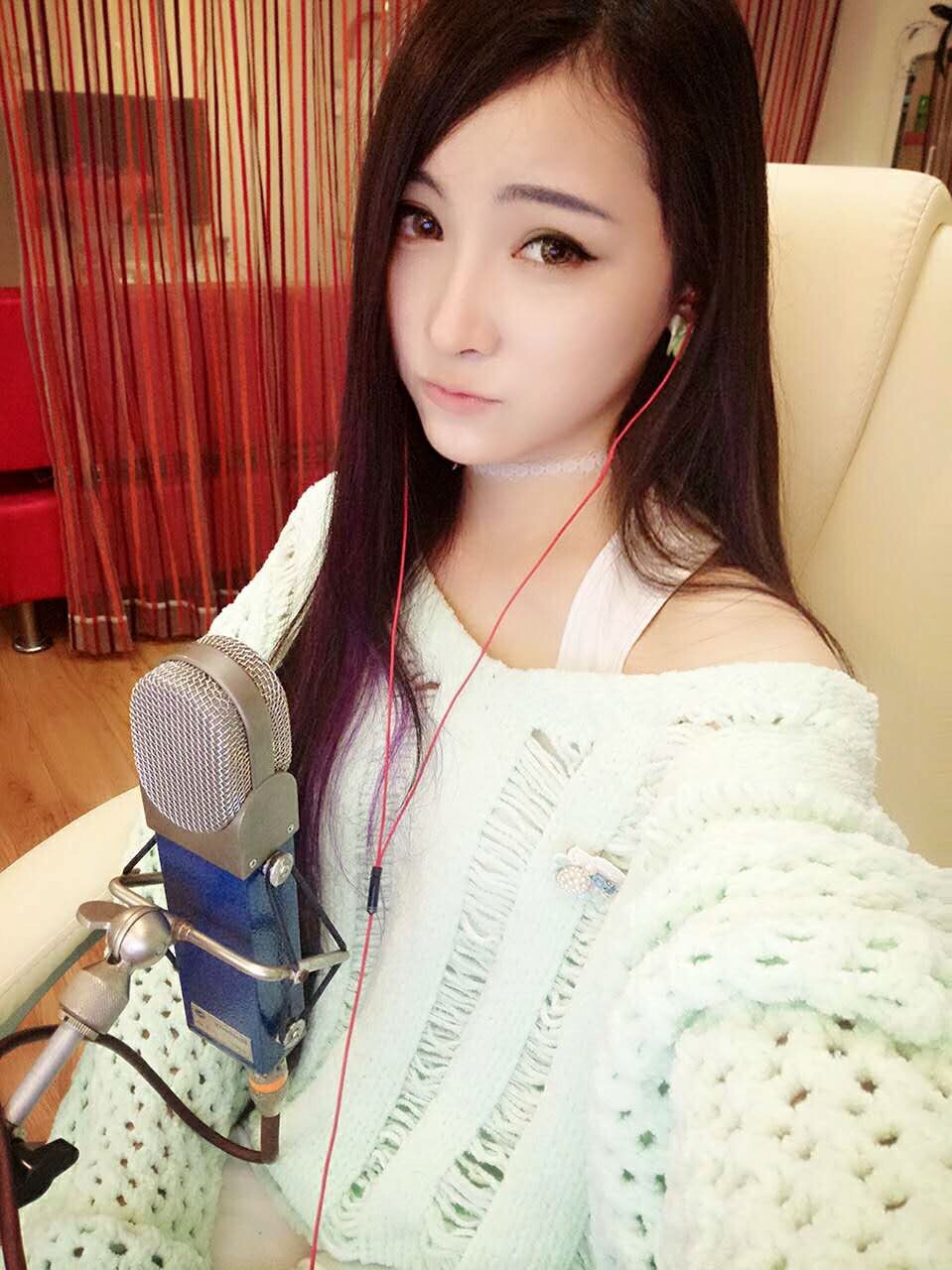 美女唯宝，声音极舒适的山东姑娘1