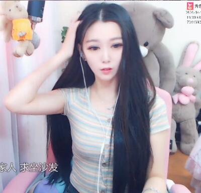 气质长发及腰美女主播曦无心2