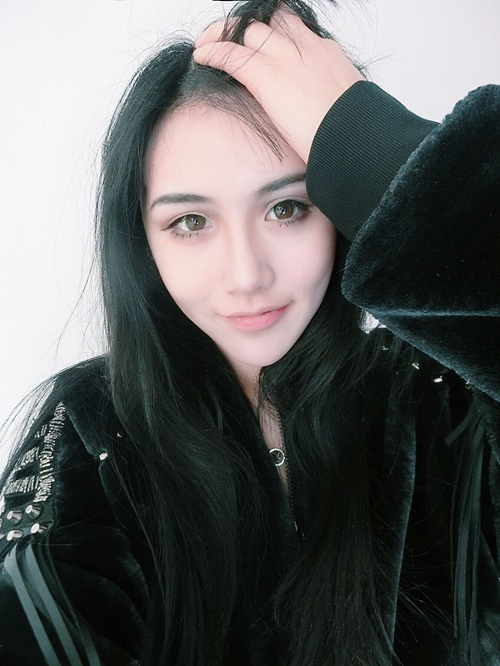 视频直播 看看美女养养眼2