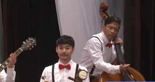 赵本山携赵家班合体表演 神仙阵容画风搞笑3