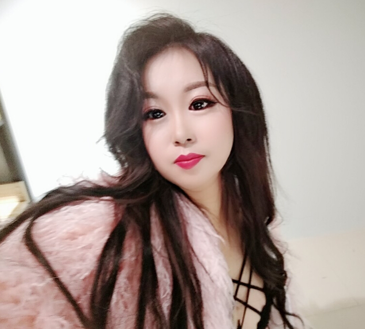 人气主播胖胖的妖妖2