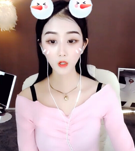 小白裙2