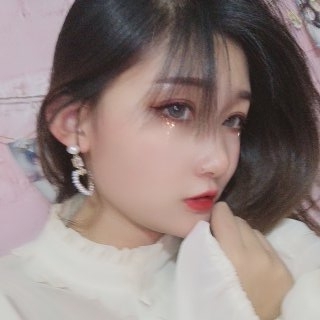 明星榜安静的气质美女主播--陈小夕1