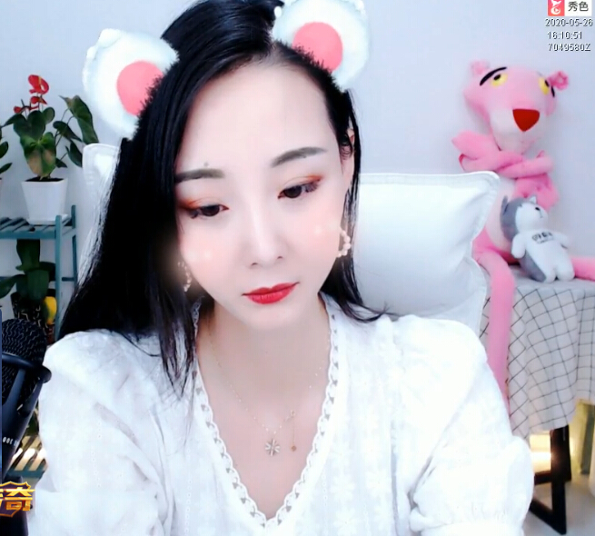 人气主播婉晴 安安静静的带来《我把真心给了你》2