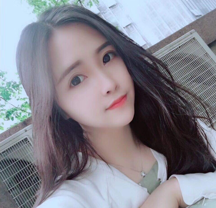 怀旧低音女神李怕怕直播间1