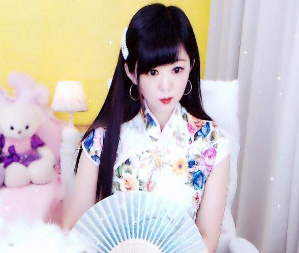 美女主播Ever果然2