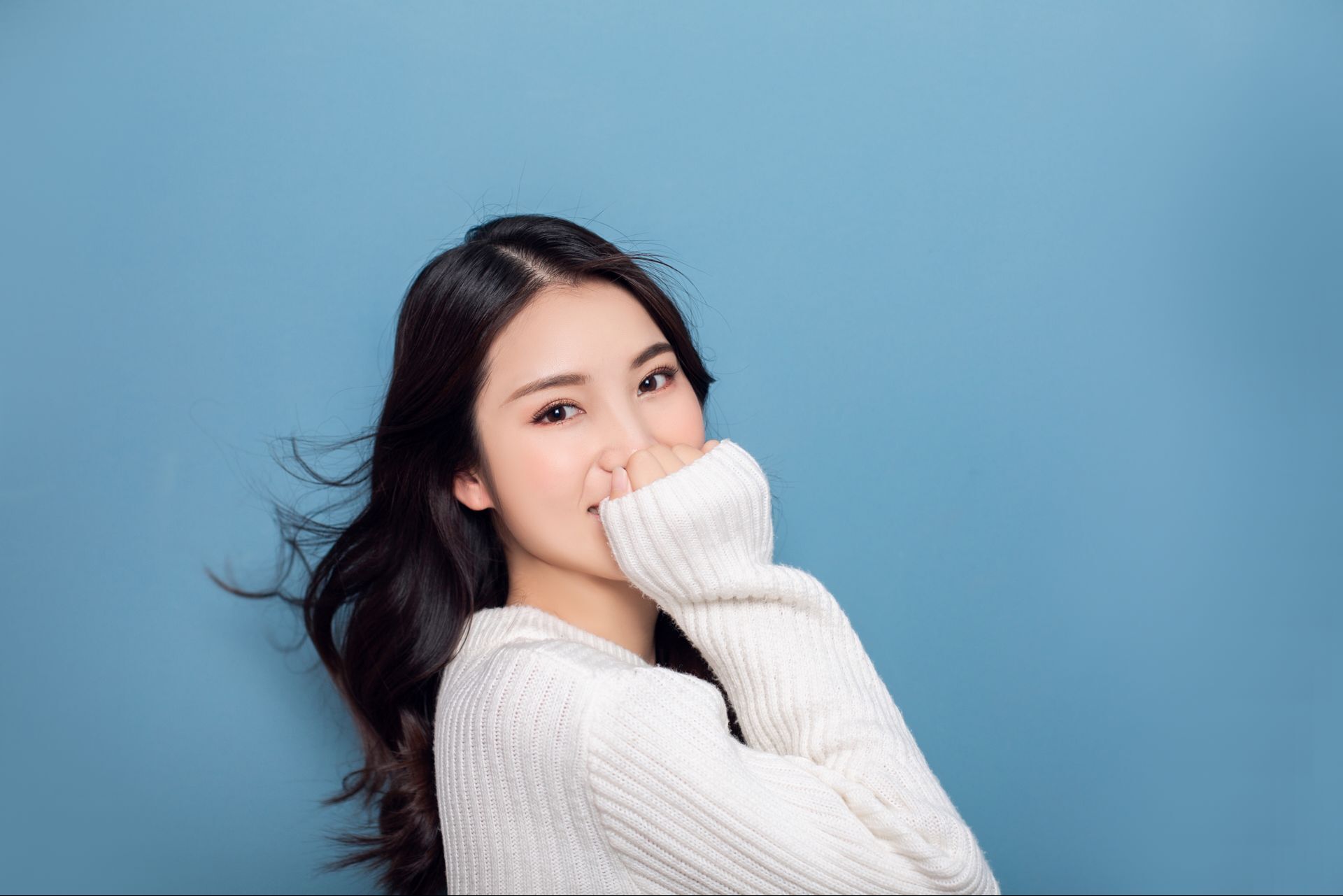 美女主播桃夭，古典舞获大哥助力1