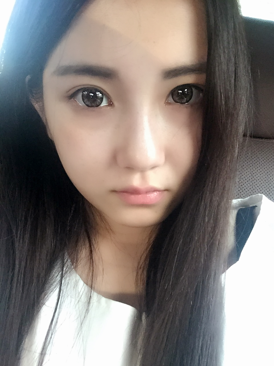 漂亮的主播美女陪你唠嗑了1
